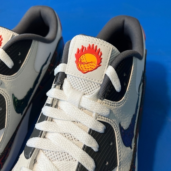 Nike
Air max 90
Golf
‘Phoenix’ - Picture 5 of 12